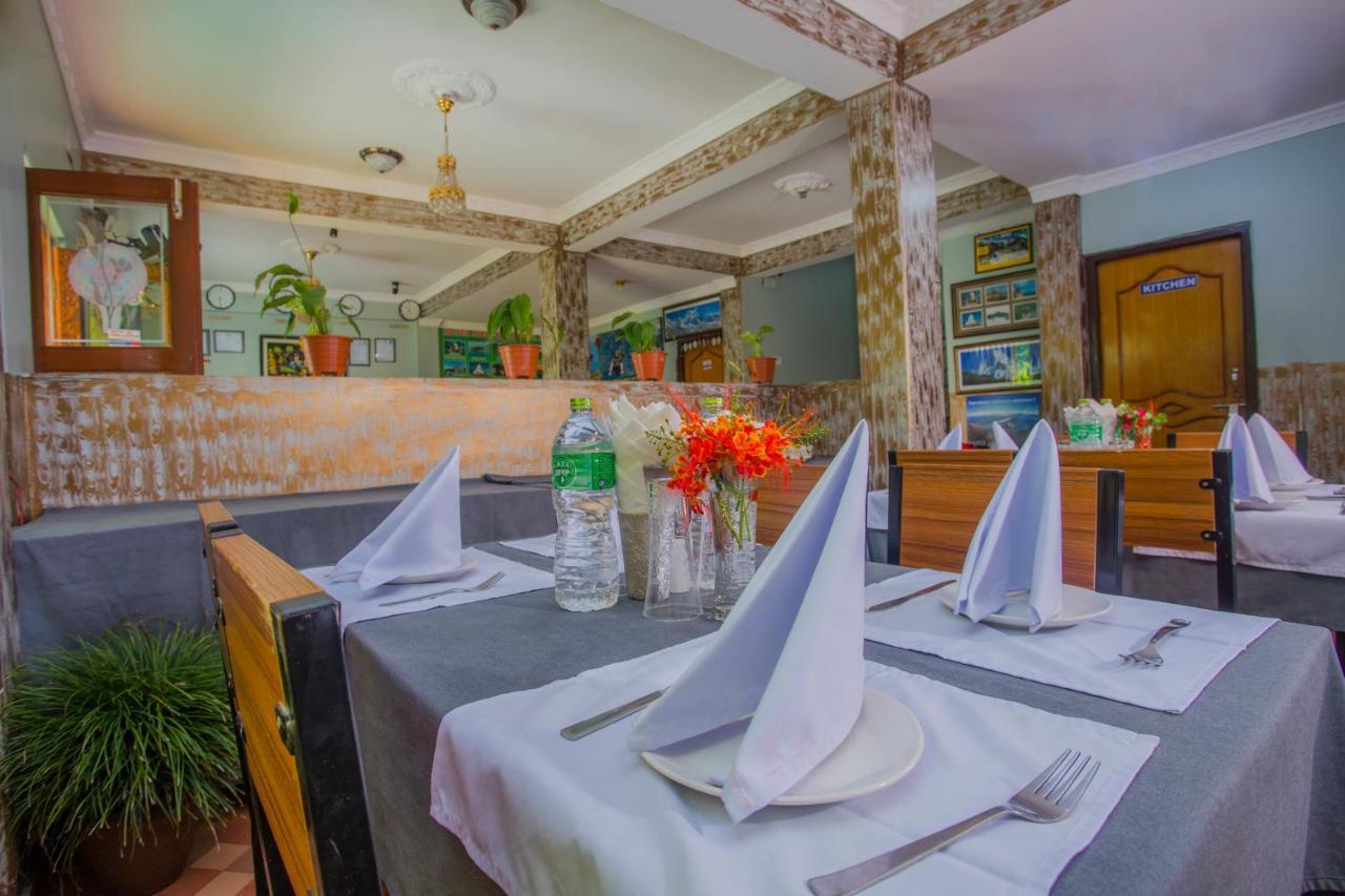 Hotel Dream Inn โพคารา ภายนอก รูปภาพ